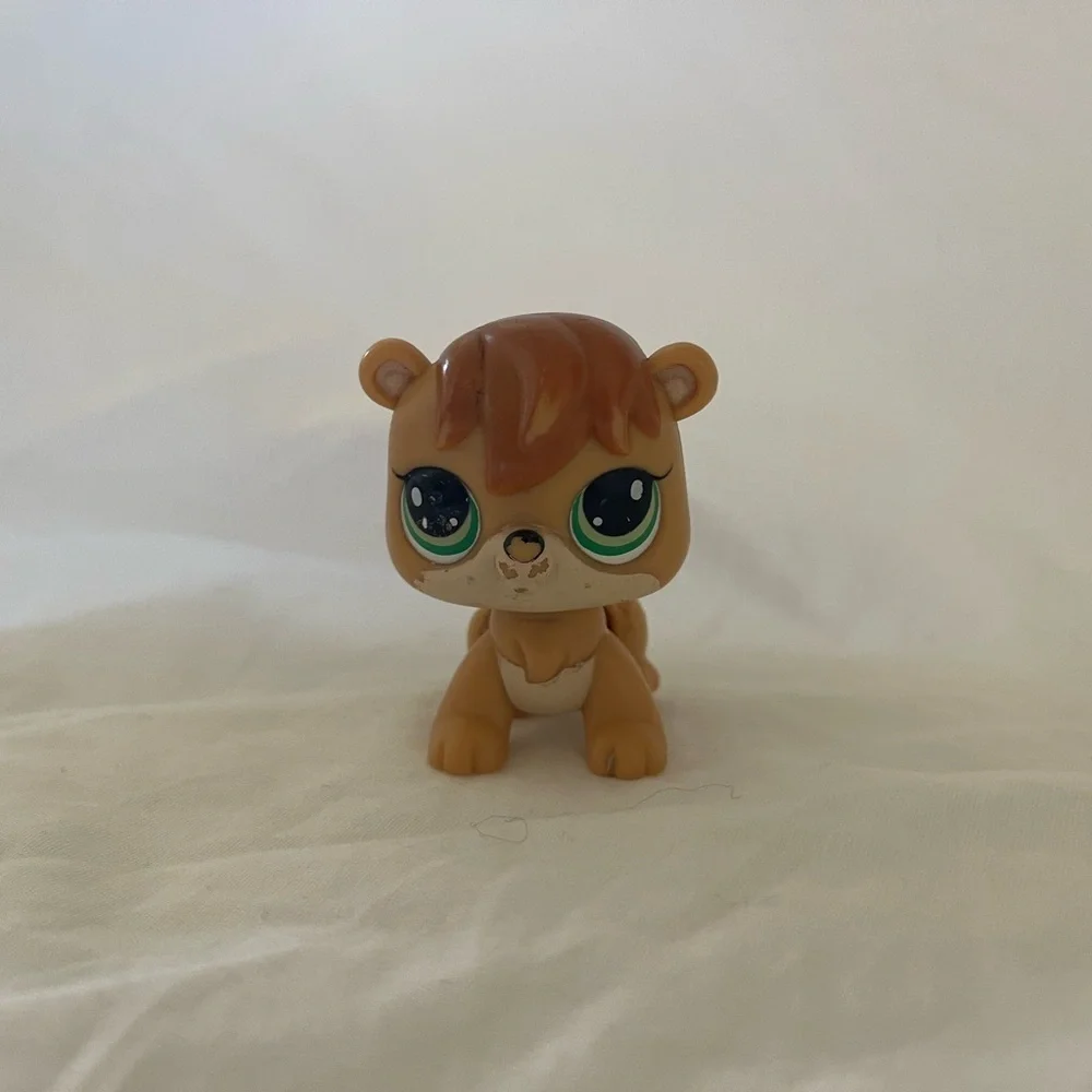 Littlest Pet Shop WALKABLE CHIPMUNK #2111 Authentic